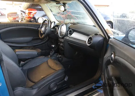 2012 Mini Cooper из США, поврежденный, VIN WMWSU3C59CT185459